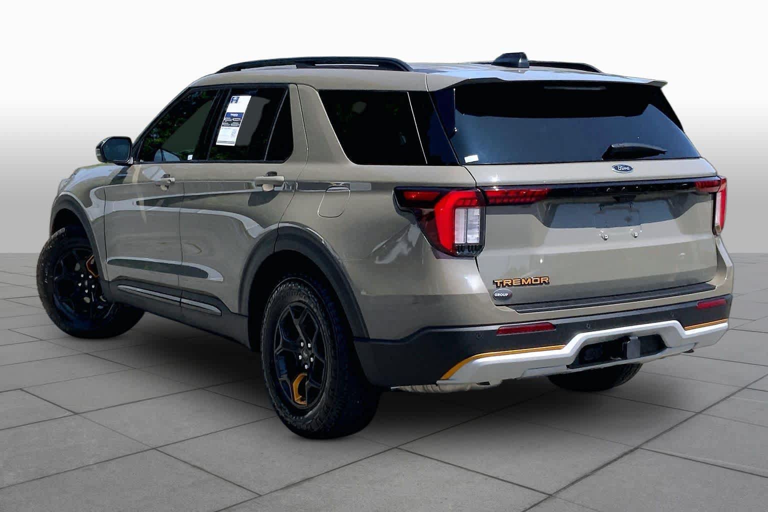 Used 2026 Ford Explorer Tremor w/ Tremor Ultimate Package AWD/4WD image 12