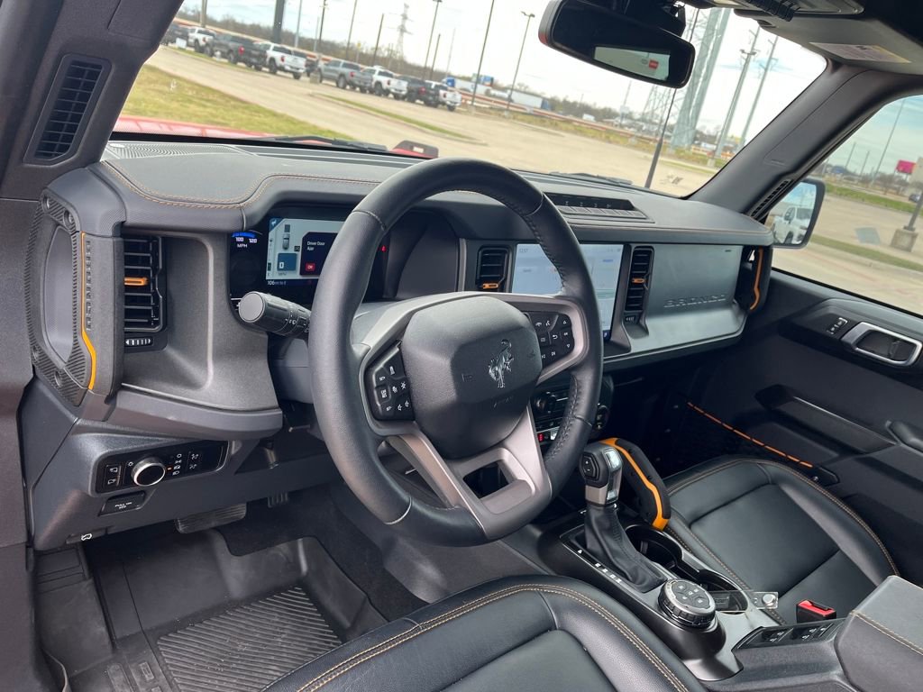 Used 2024 Ford Bronco Badlands image 17