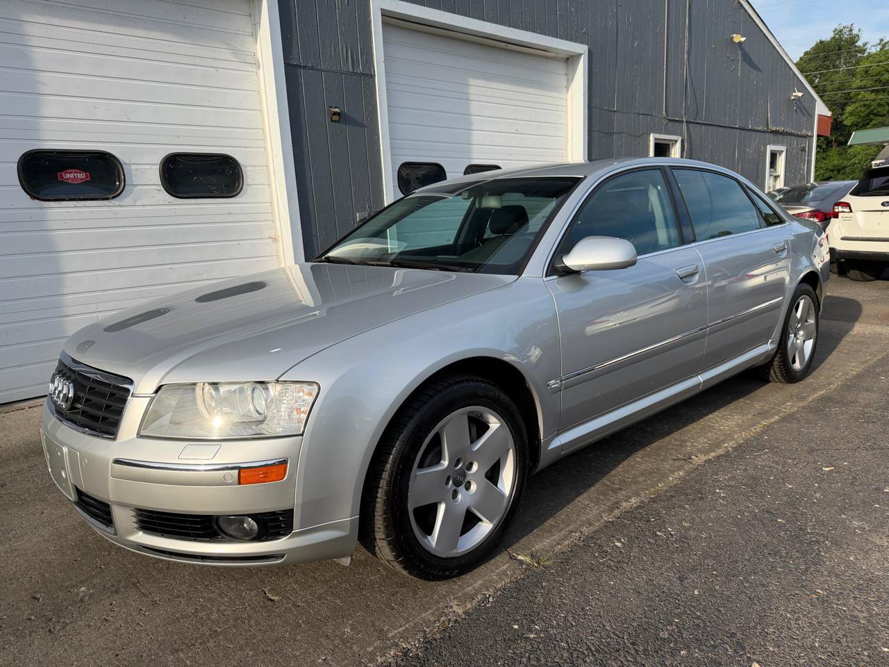 Used 2004 Audi A8 L 4.2 AWD/4WD image 1