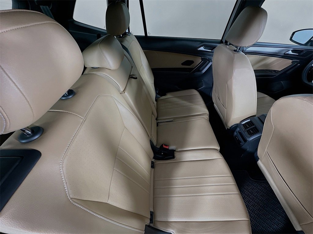 Used 2023 Volkswagen Tiguan SE image 26