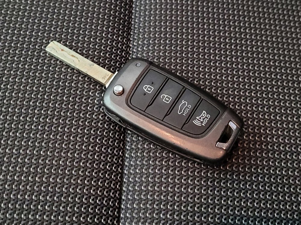 Used 2020 Hyundai Accent SE image 32