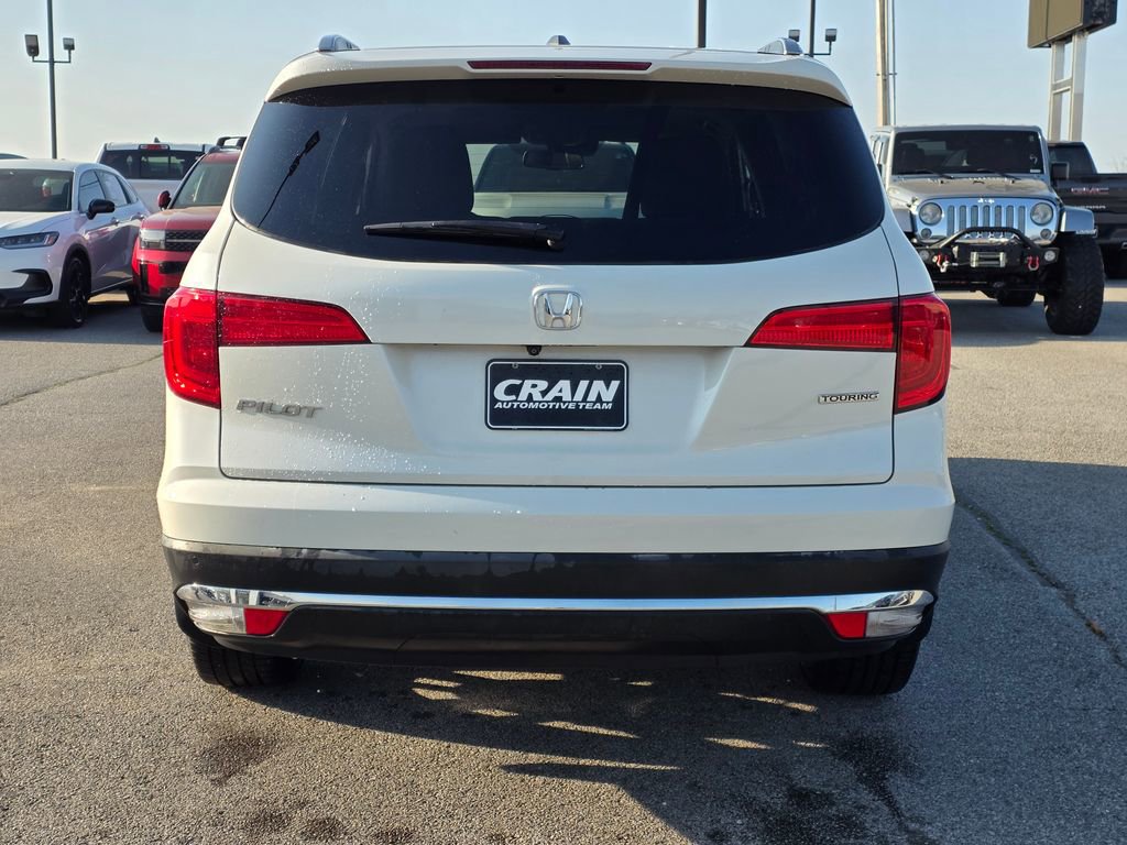 Used 2018 Honda Pilot Touring image 6
