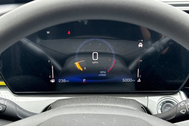 Used 2026 Chevrolet Trax LT image 37