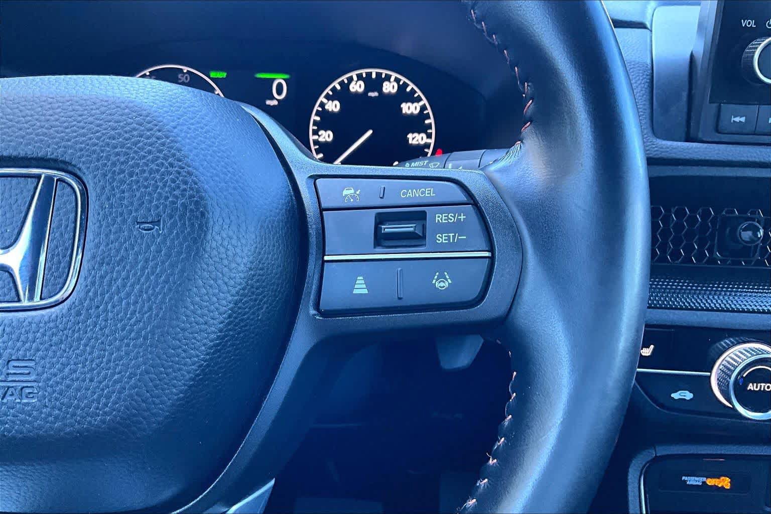Used 2025 Honda CR-V Sport image 25