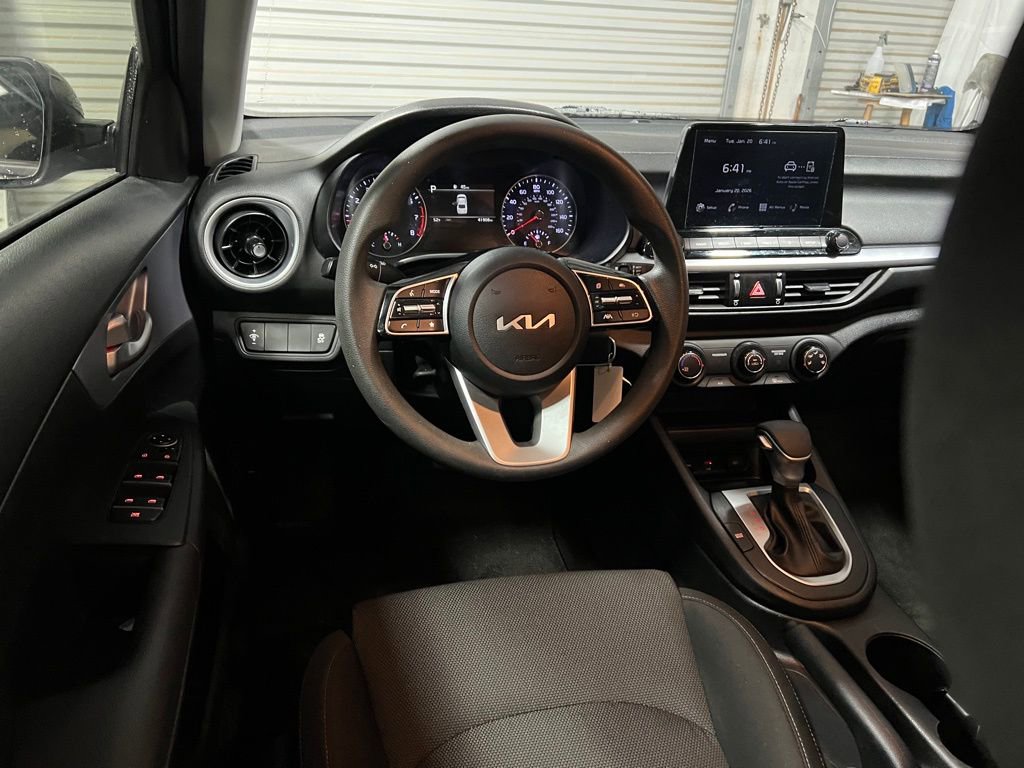 Used 2024 Kia Forte LX image 17
