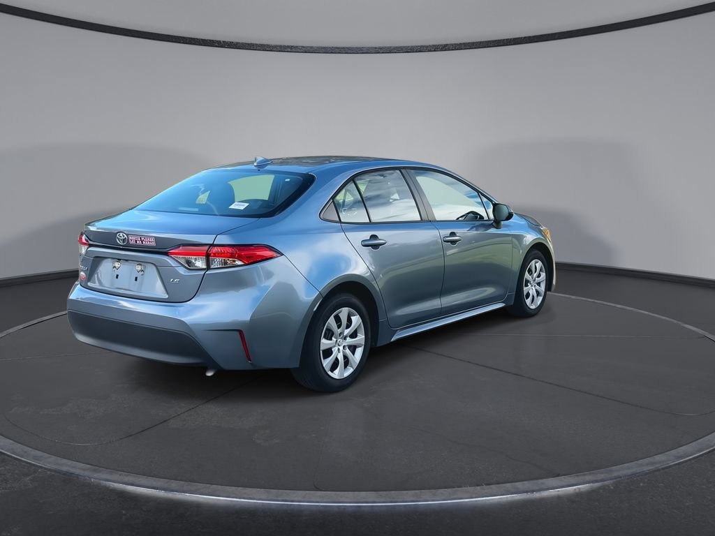 Used 2023 Toyota Corolla LE FWD image 8