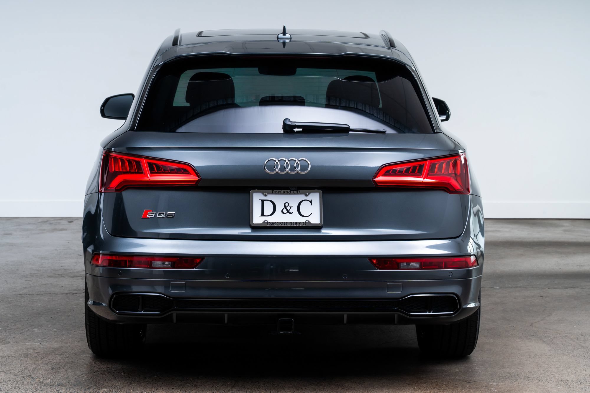 Used 2018 Audi SQ5 Prestige w/ Prestige Package AWD/4WD image 6