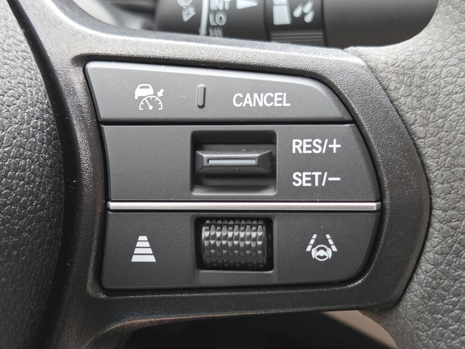 Used 2025 Honda Accord SE image 10