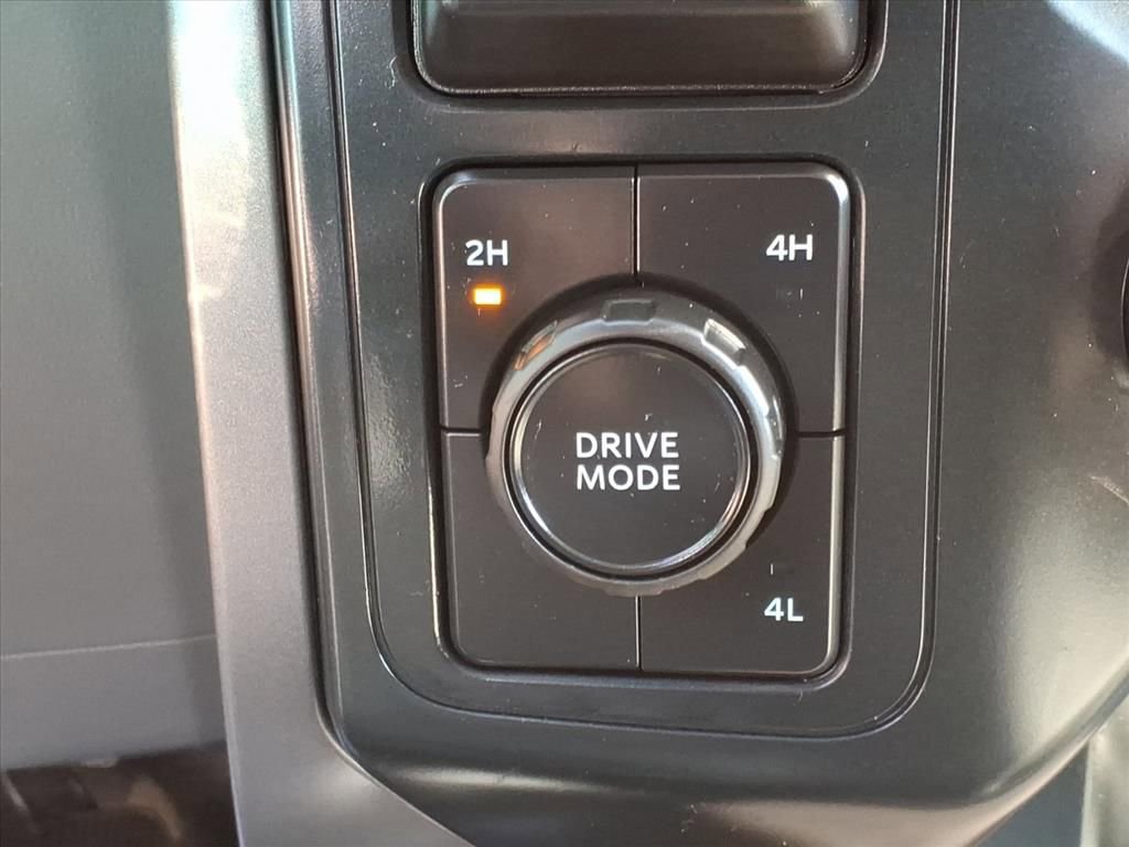 Certified 2025 Ford F150 XLT w/ Equipment Group 301A Standard AWD/4WD image 18