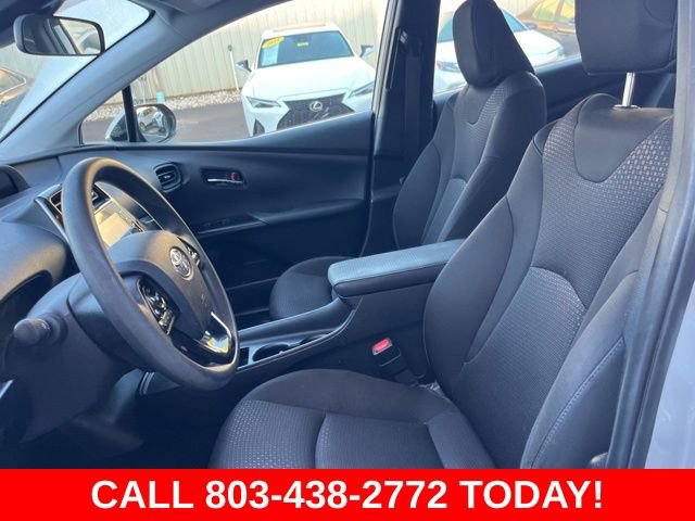 Used 2020 Toyota Prius LE FWD image 8