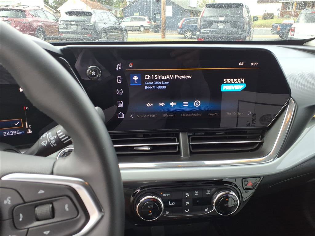 Used 2024 Chevrolet Trax LT w/ Driver Confidence Package FWD image 15