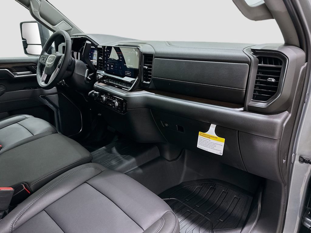 New 2026 GMC Sierra 3500 SLT image 30
