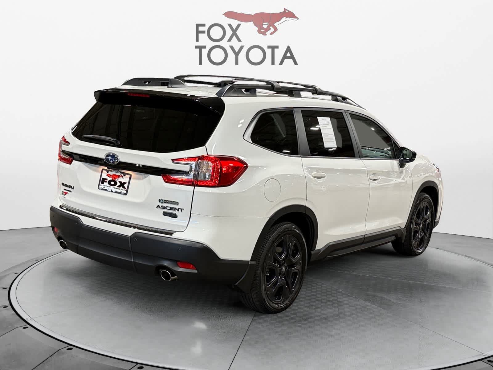 Used 2025 Subaru Ascent Onyx Edition w/ Onyx Package AWD/4WD image 6
