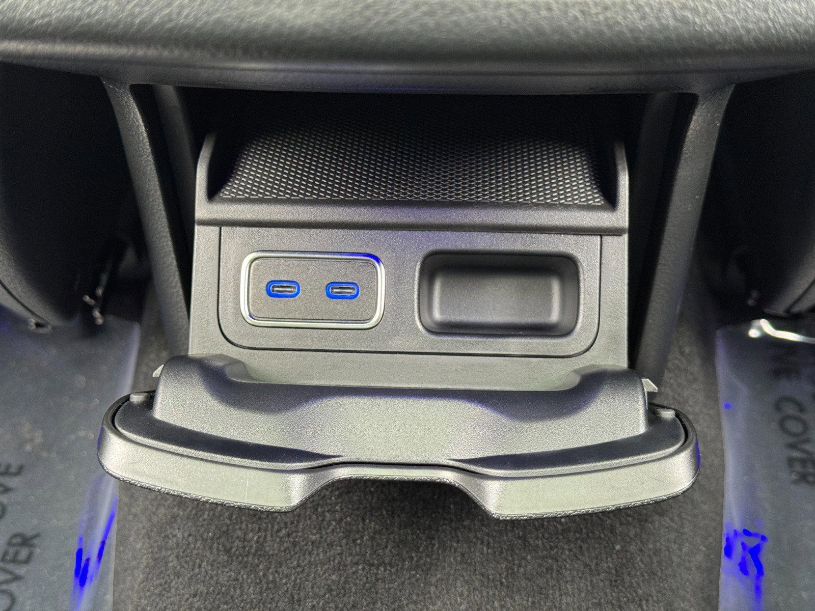 Used 2024 Mercedes-Benz GLS 450 4MATIC image 45