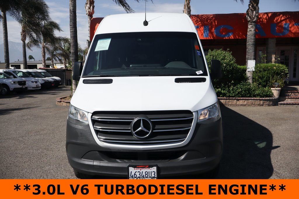 Used 2019 Mercedes-Benz Sprinter 2500 image 3