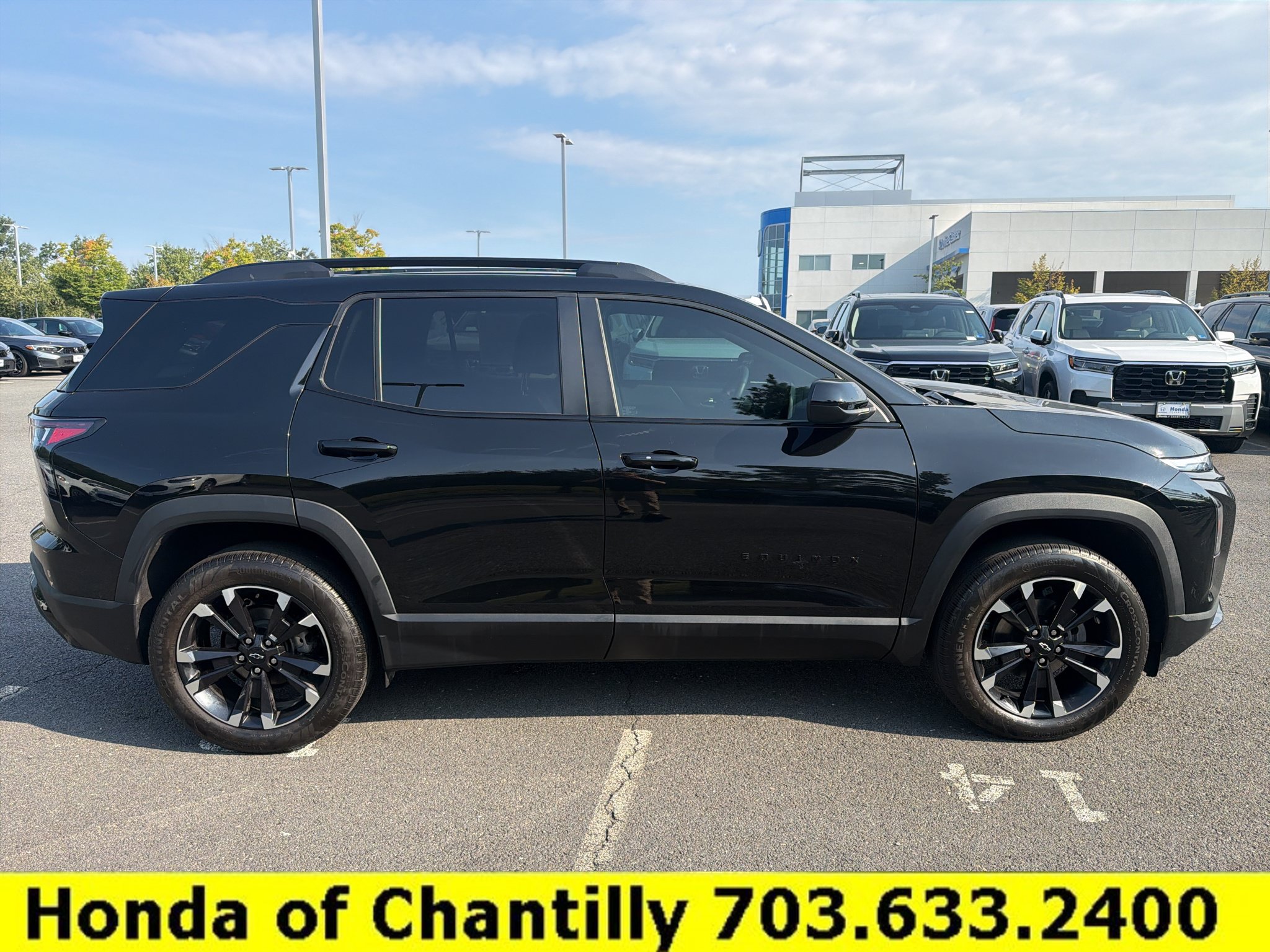 Used 2025 Chevrolet Equinox RS FWD image 8