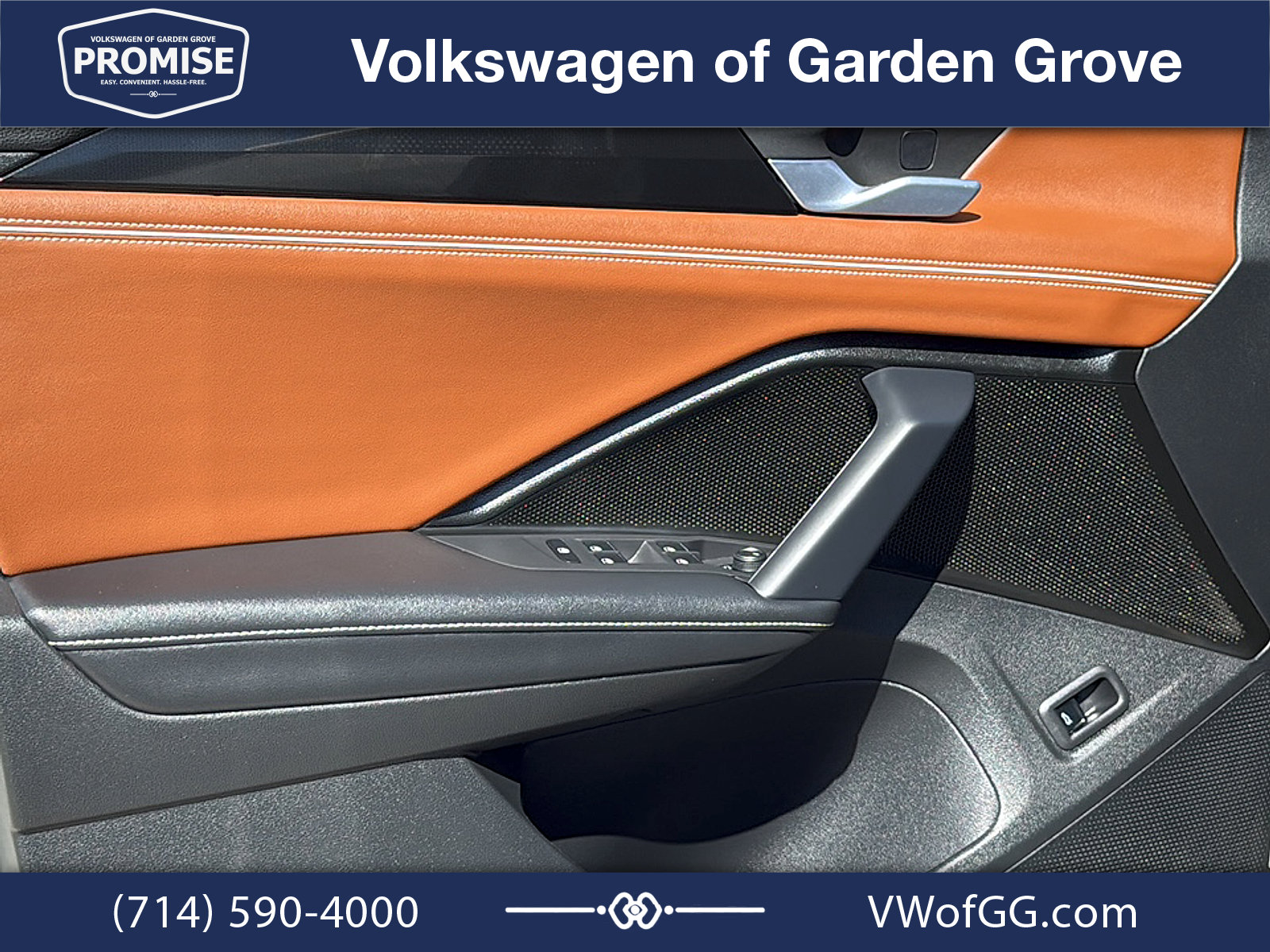 New 2026 Volkswagen Tiguan SEL R-Line AWD/4WD image 11