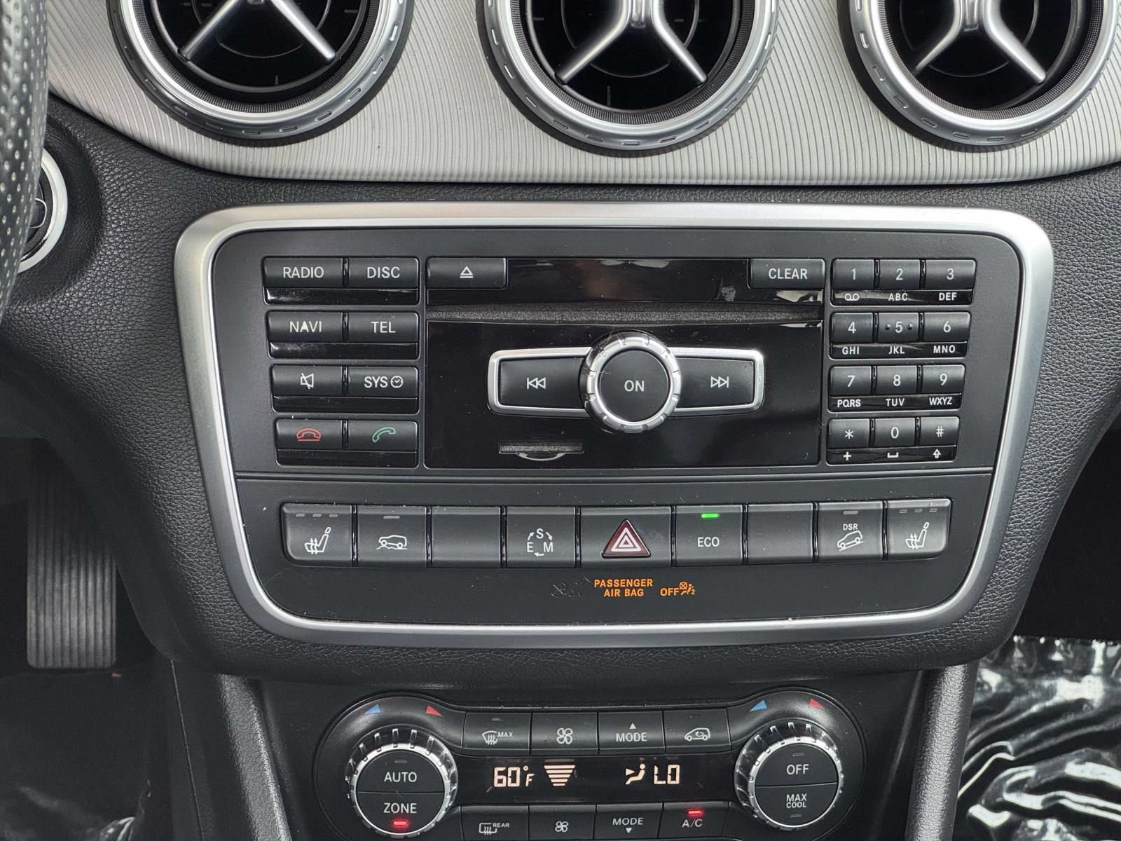 Used 2015 Mercedes-Benz GLA 250 4MATIC image 12