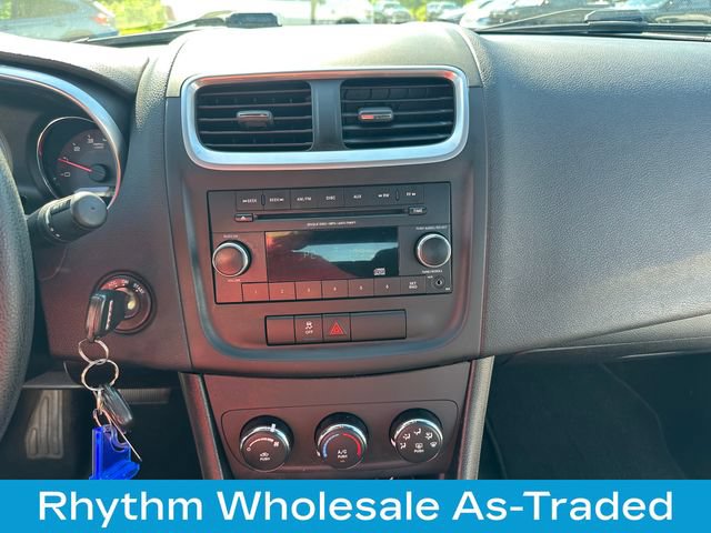 Used 2012 Dodge Avenger SE FWD image 25