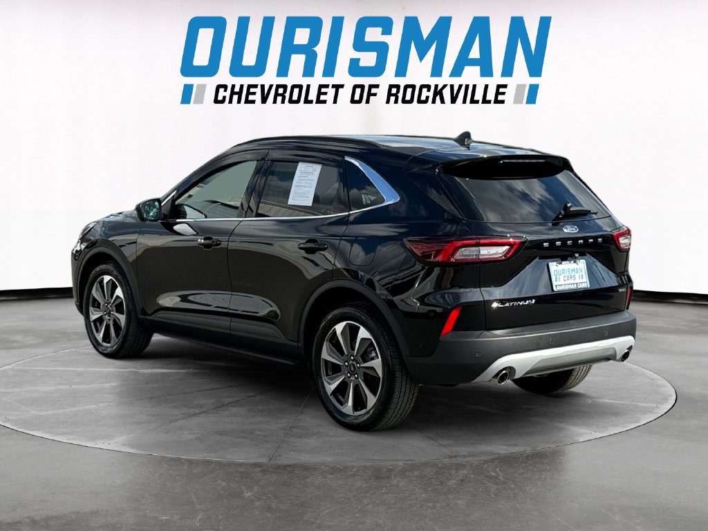 Used 2023 Ford Escape Platinum w/ Premium Technology Package AWD/4WD image 4
