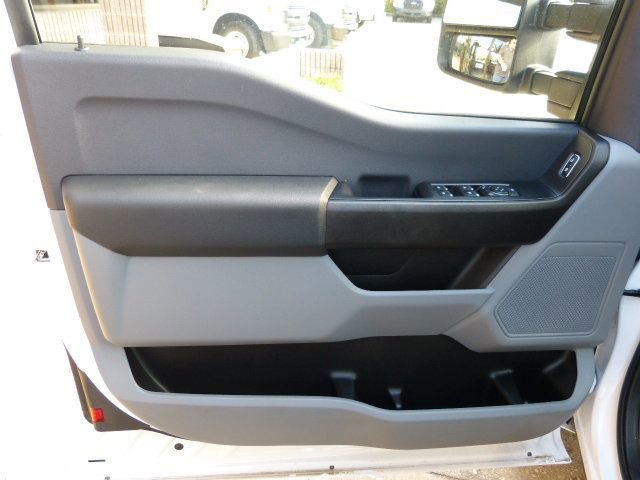 Used 2024 Ford F250 XL image 38