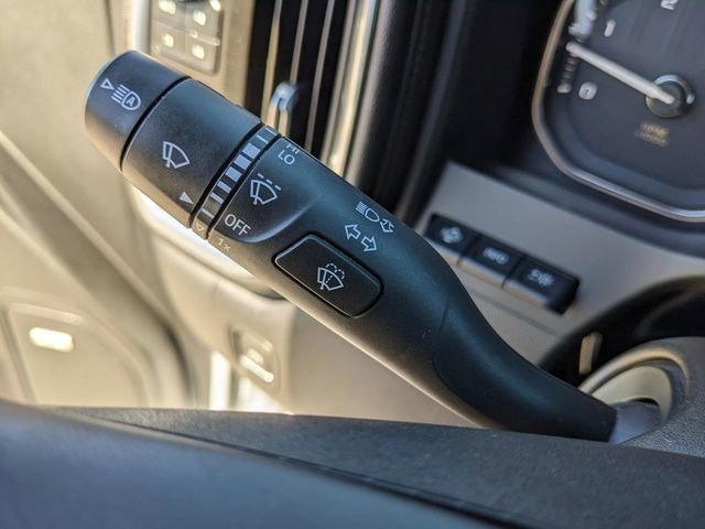 Used 2023 GMC Sierra 3500 Denali w/ Denali Ultimate Package image 28