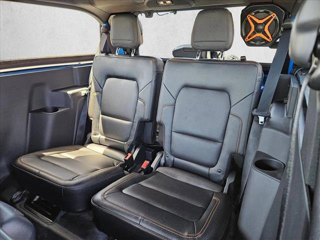 Used 2023 Ford Bronco Badlands image 16