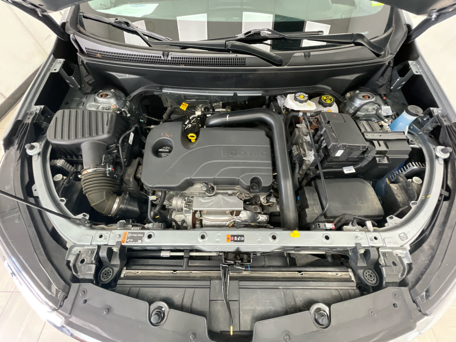 Certified 2024 Chevrolet Equinox LT AWD/4WD image 16