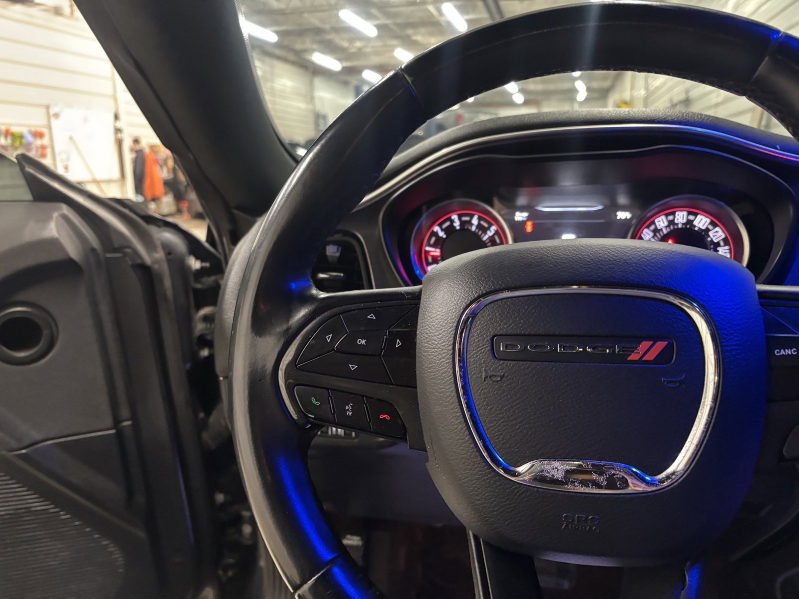 Used 2018 Dodge Challenger SXT image 14