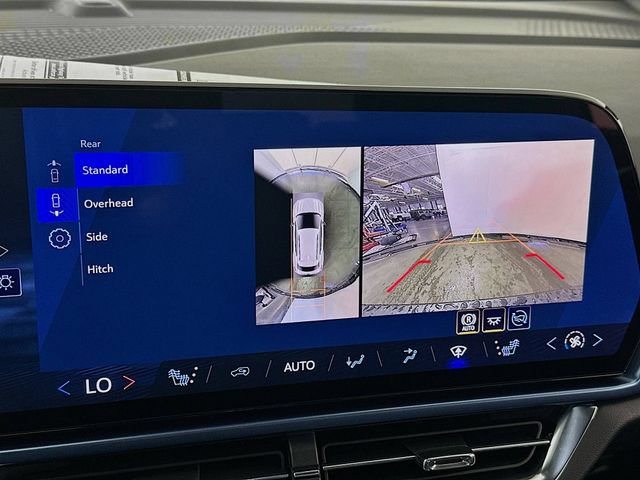 New 2026 Chevrolet Equinox EV LT AWD/4WD image 16