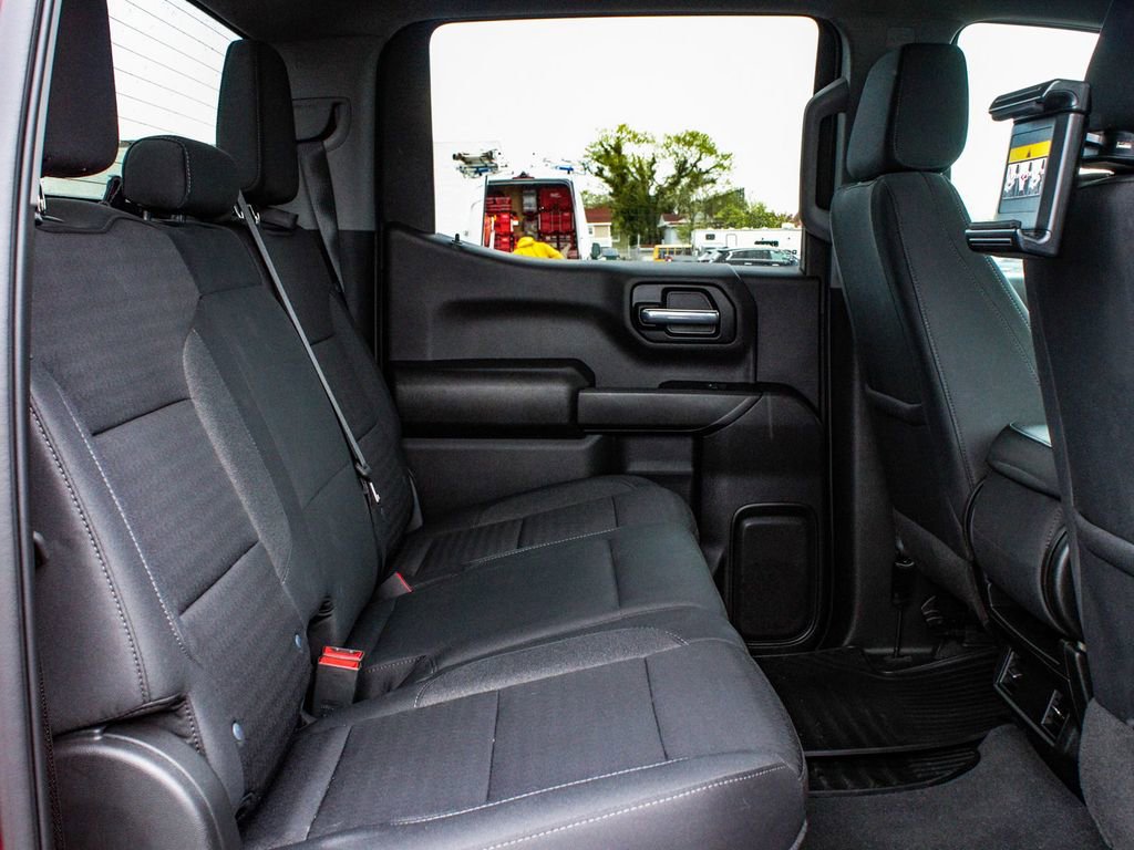 Used 2023 Chevrolet Silverado 1500 Custom AWD/4WD image 35
