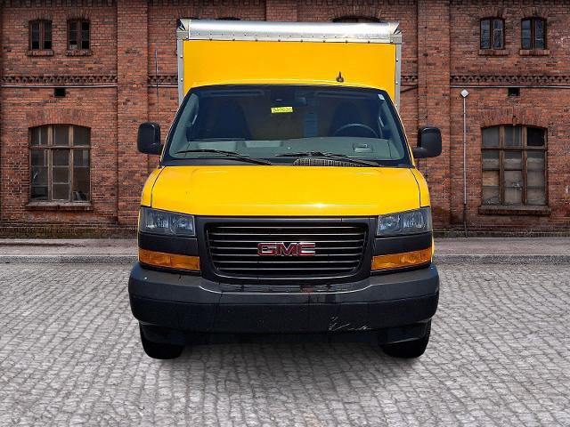 Used 2021 GMC Savana 3500 w/ Power Convenience Package image 2