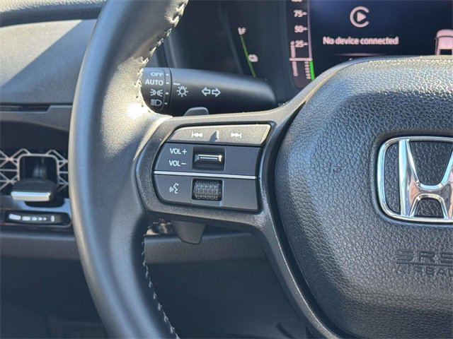 Used 2025 Honda Accord Sport image 26