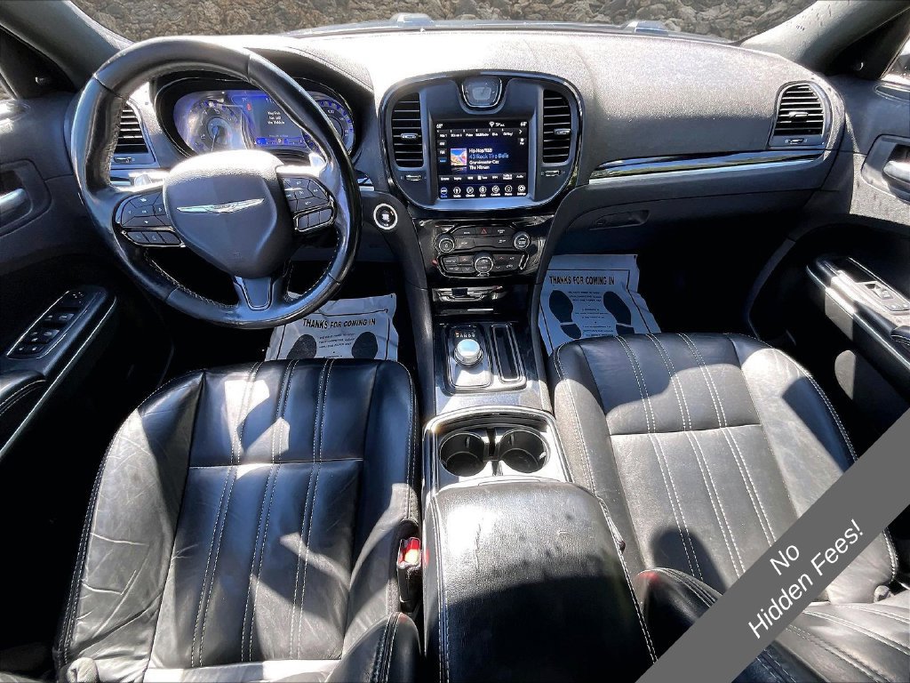 Used 2019 Chrysler 300 S RWD image 13