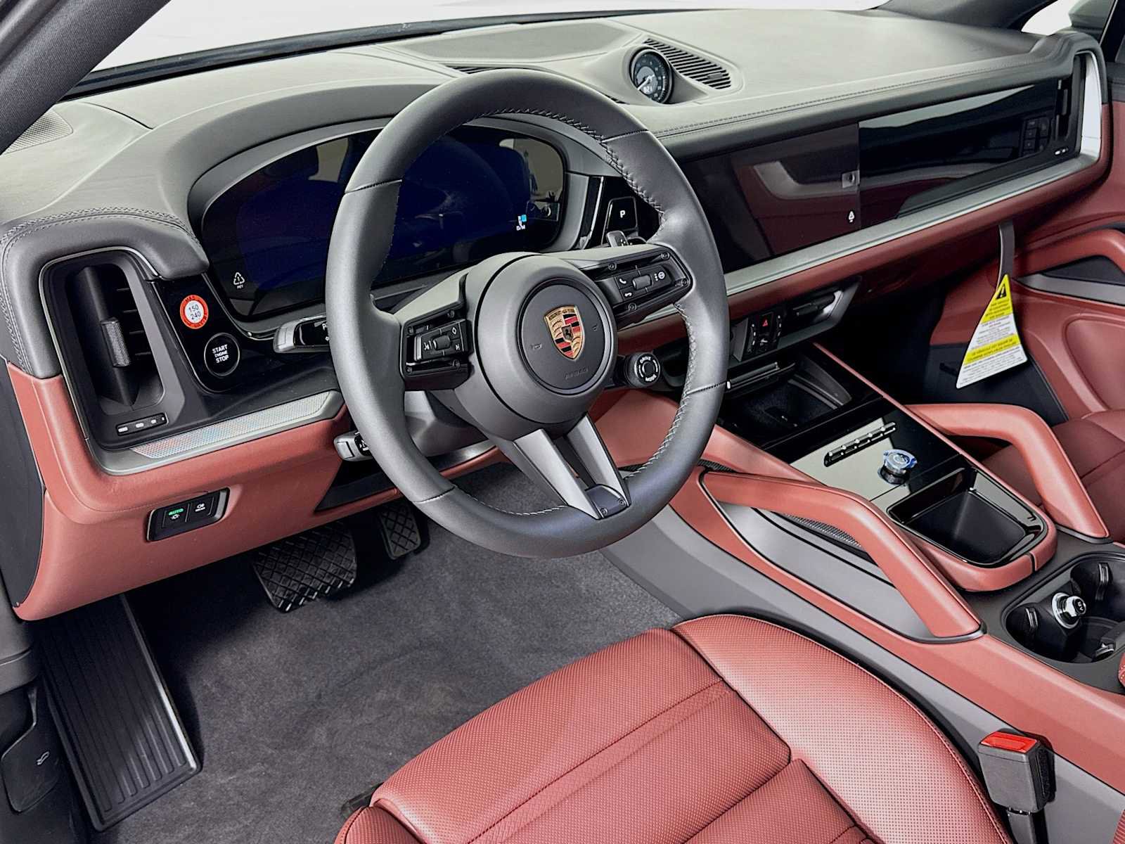 New 2025 Porsche Cayenne image 4