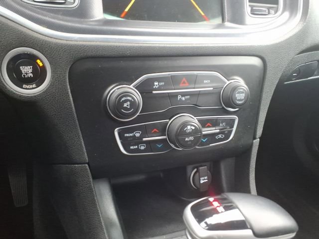 Used 2016 Dodge Charger SXT w/ AWD Plus Group image 18