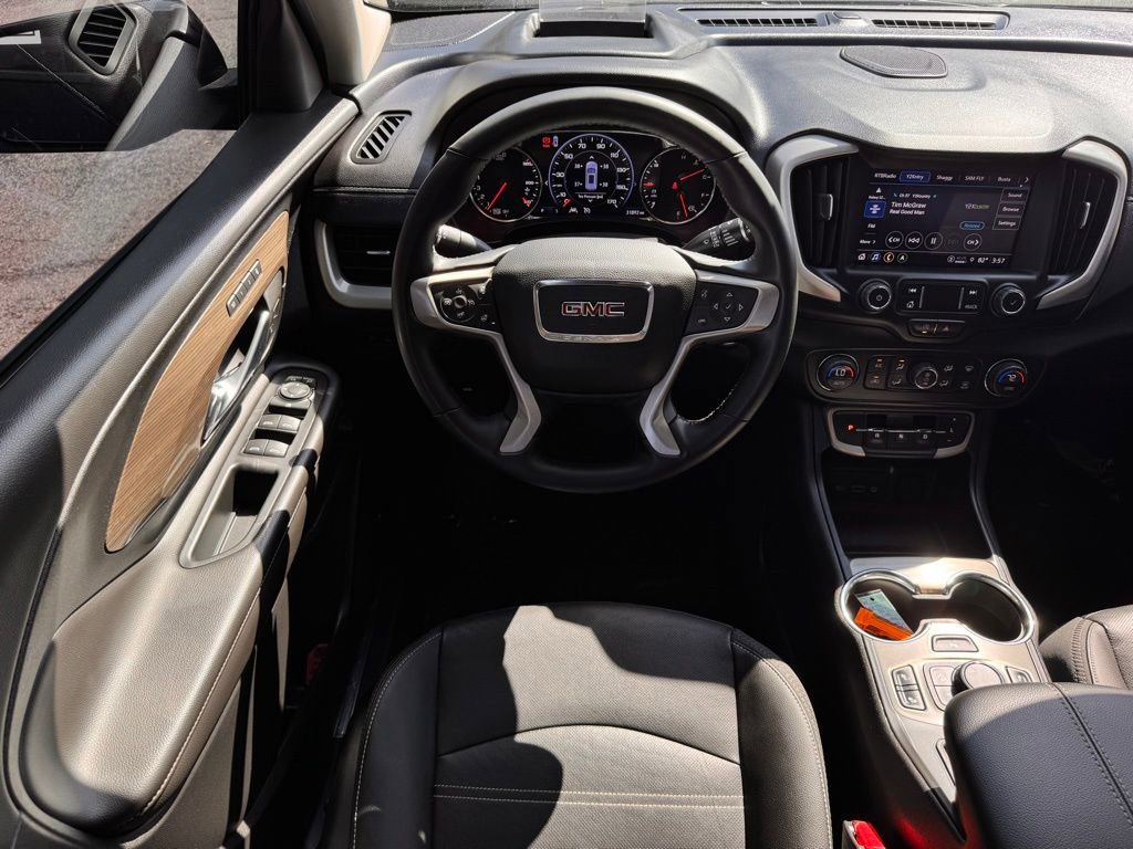 Used 2023 GMC Terrain Denali image 19