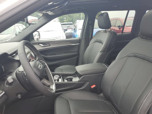 New 2026 Jeep Grand Cherokee Limited AWD/4WD image 18