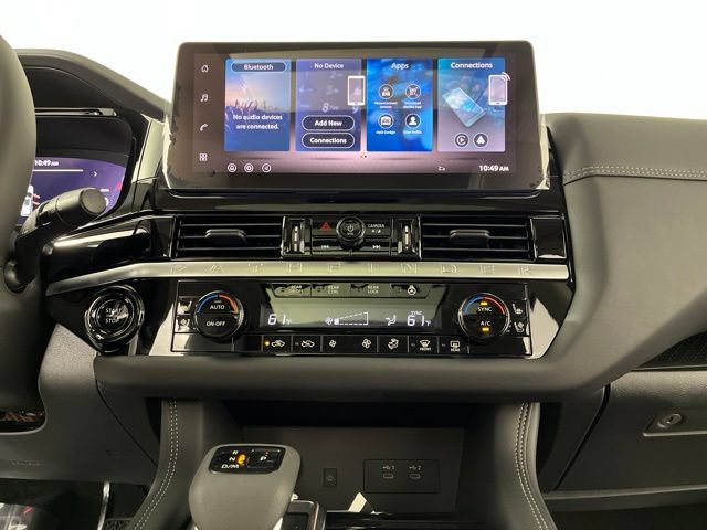 New 2026 Nissan Pathfinder Platinum FWD image 25