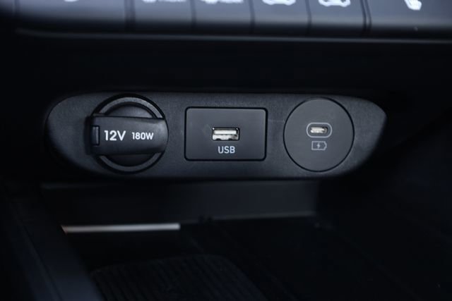 Used 2024 Hyundai Elantra SEL w/ Convenience Package image 22