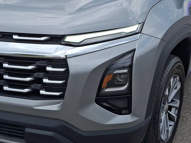 Used 2026 Chevrolet Equinox LT FWD image 9