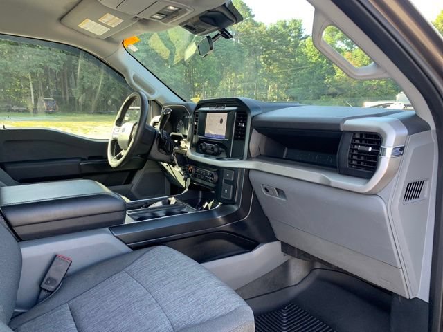 Used 2022 Ford F150 XL w/ Equipment Group 101A High AWD/4WD image 15