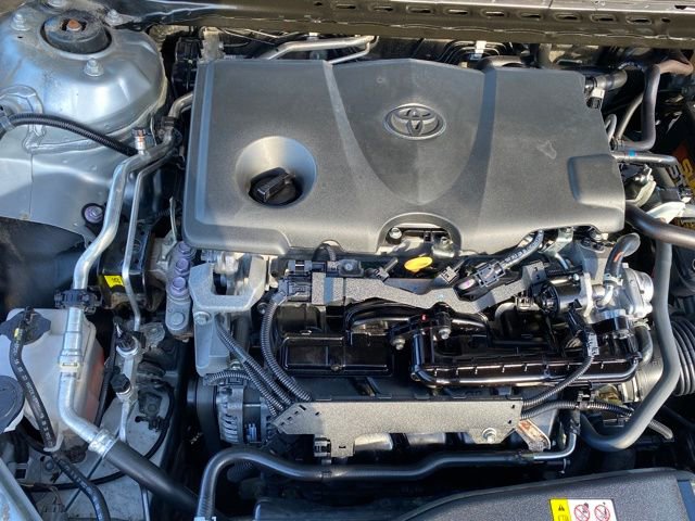 Used 2023 Toyota Camry SE FWD image 18