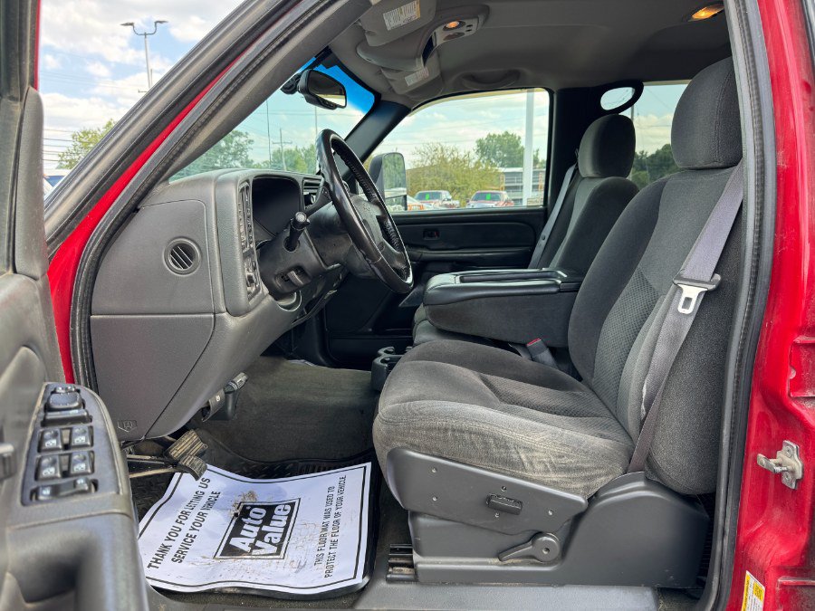 Used 2006 Chevrolet Silverado 2500 LT AWD/4WD image 15