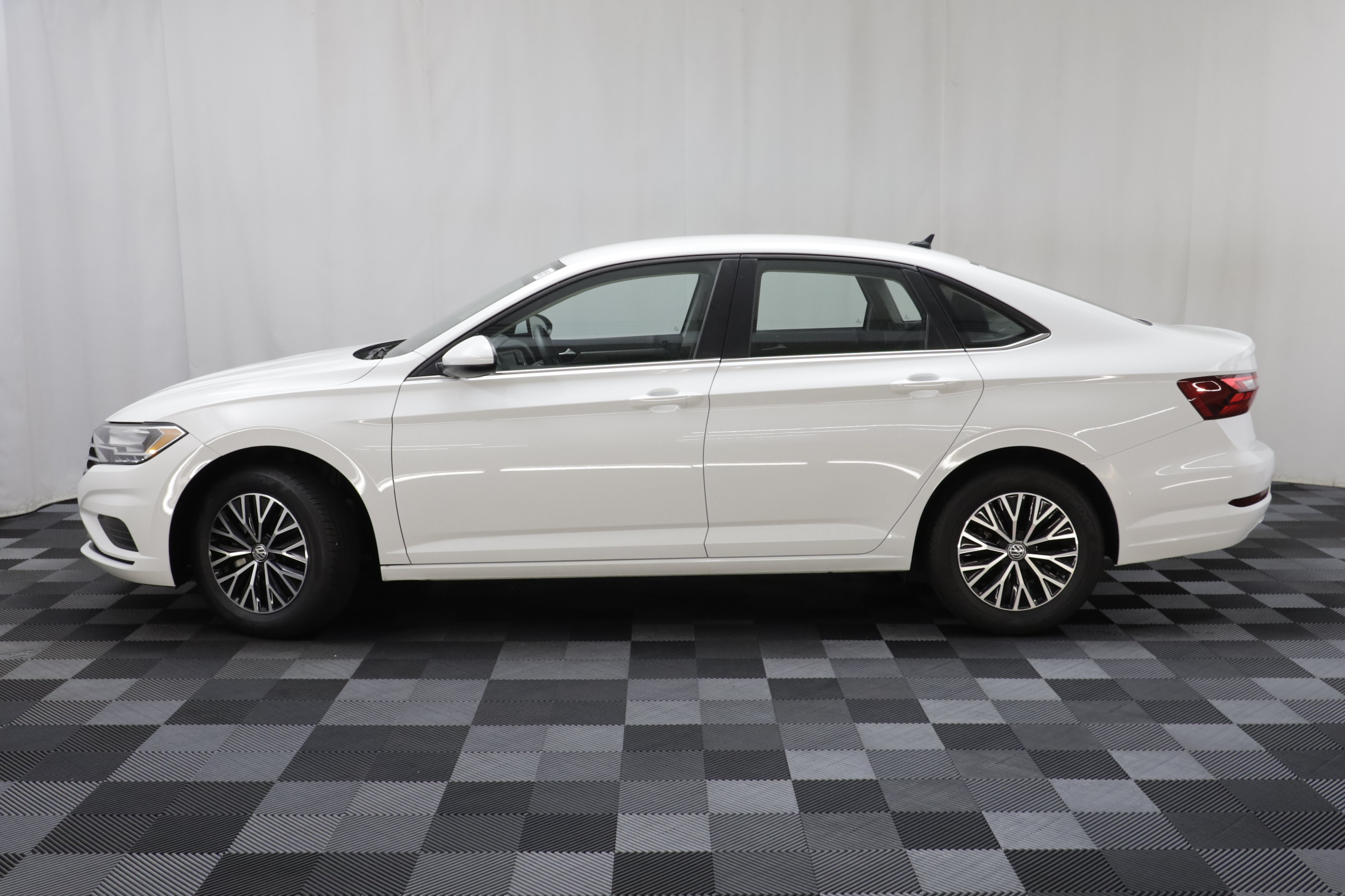 Used 2021 Volkswagen Jetta S FWD image 4