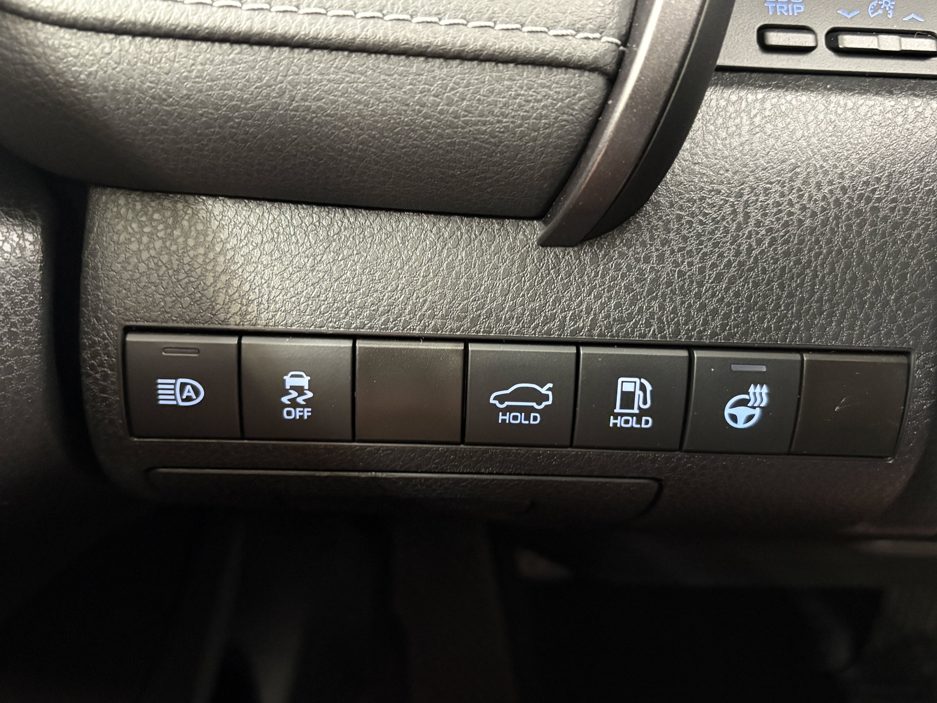 Used 2023 Toyota Camry SE FWD image 16