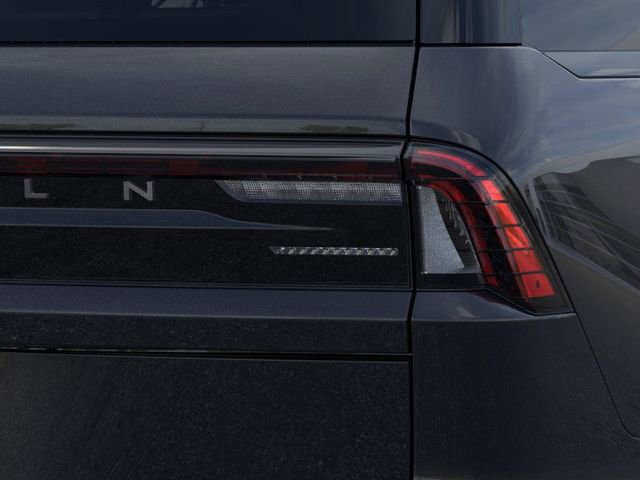 New 2025 Lincoln Navigator Reserve w/ Jet Appearance Package image 21