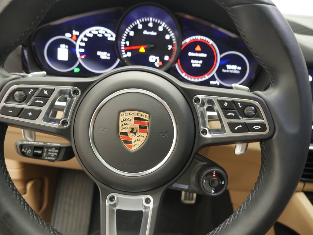 Certified 2023 Porsche Cayenne Turbo AWD/4WD image 35