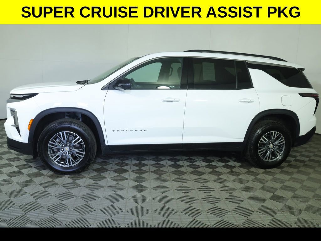 Used 2024 Chevrolet Traverse LT w/ Enhanced Driving Package AWD/4WD image 5