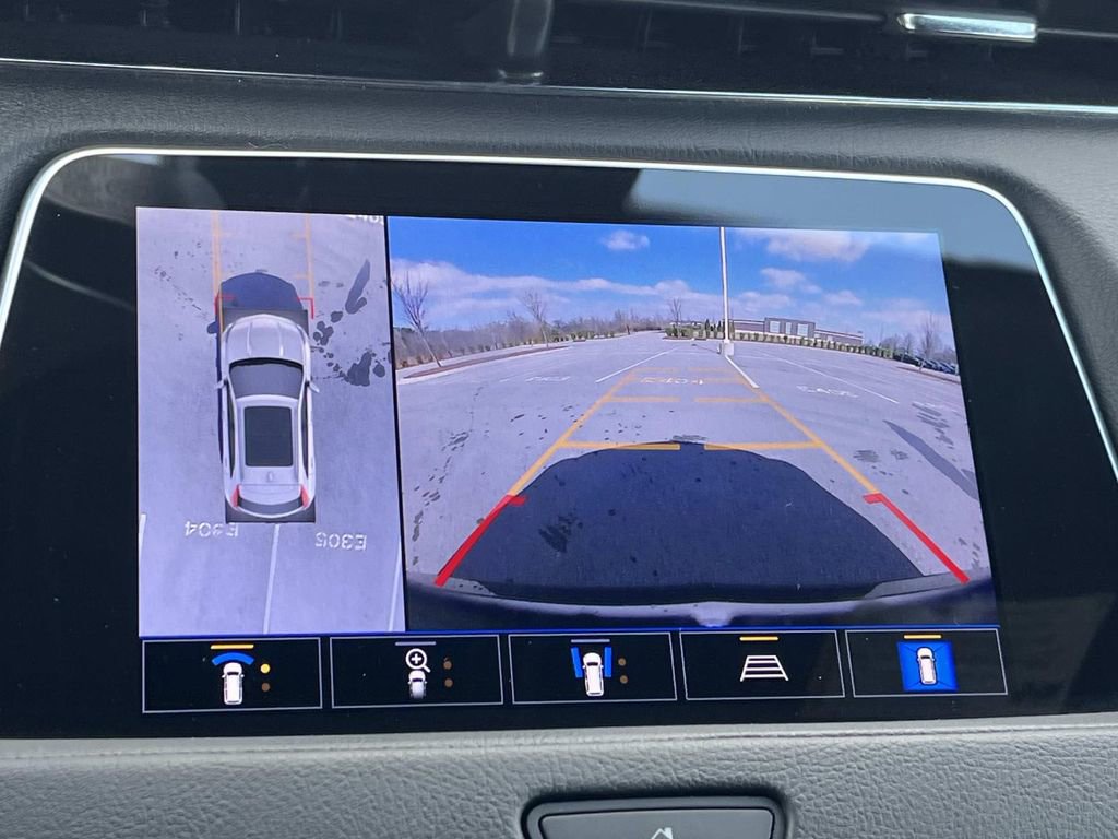 Used 2023 Cadillac XT4 Premium Luxury w/ Enhanced Visibility Package image 37